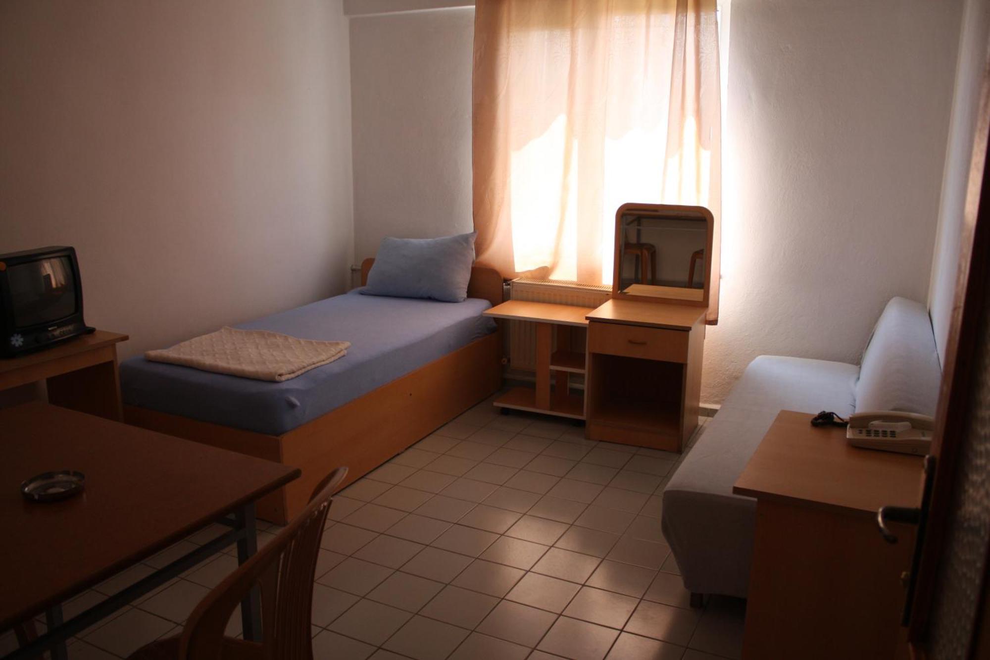 Orcin Apart Hotel Lapseki Екстериор снимка