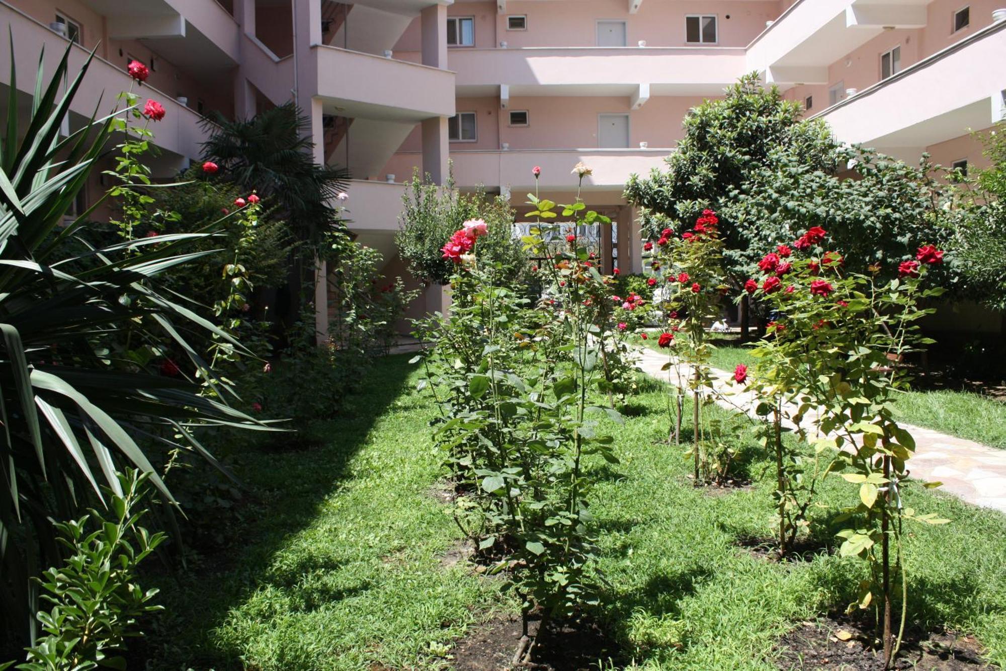 Orcin Apart Hotel Lapseki Екстериор снимка